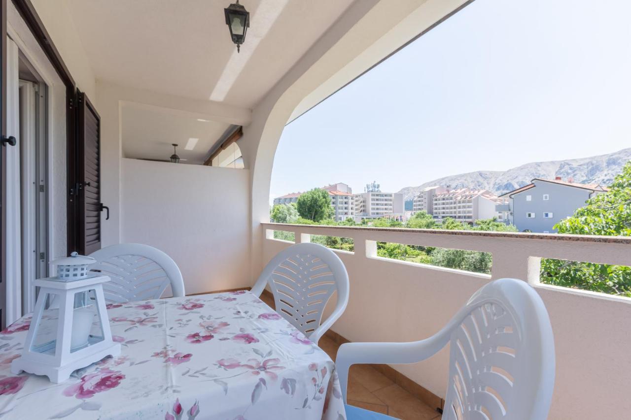 Apartment Beti With Balcony Башка Экстерьер фото